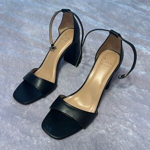 A New Day size 8 1/2 black heels